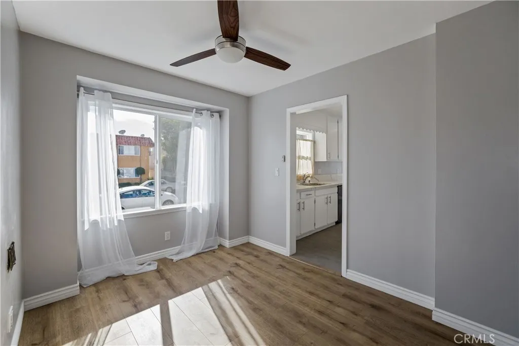 Front house dining