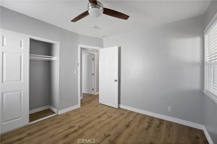 Front house bed