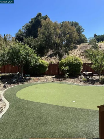 140 Travalini Ct, El Sobrante, California 94803
