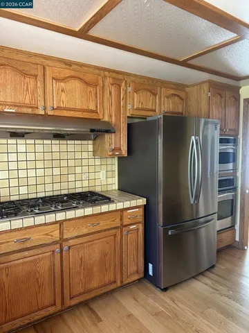 140 Travalini Ct, El Sobrante, California 94803