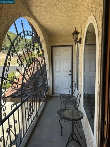 140 Travalini Ct, El Sobrante, California 94803