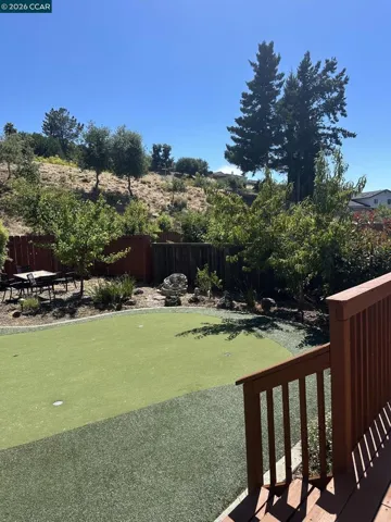 140 Travalini Ct, El Sobrante, California 94803