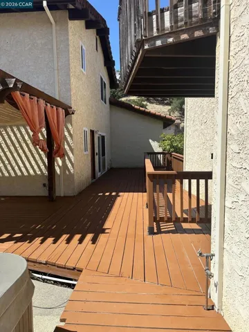 140 Travalini Ct, El Sobrante, California 94803