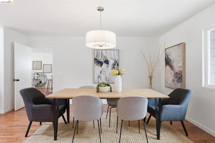 8170 Surrey Ln, Oakland, California 94605