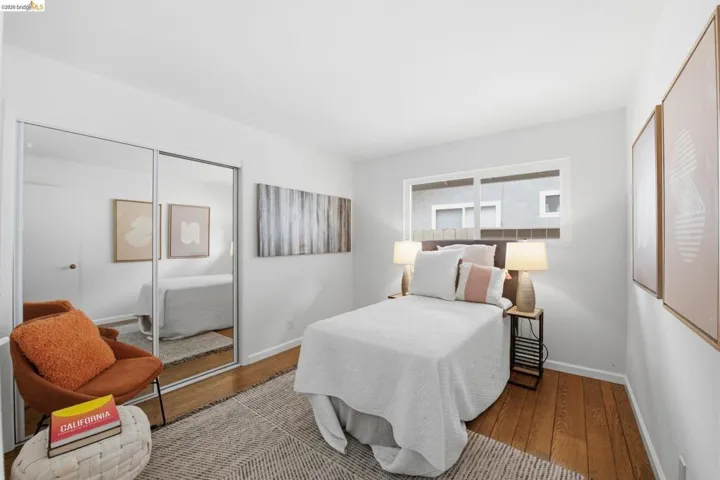 8170 Surrey Ln, Oakland, California 94605