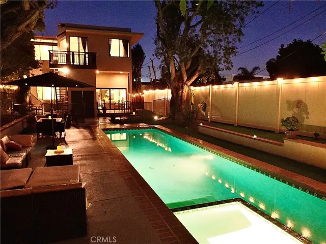 341 S Meadows, Manhattan Beach, California 90266