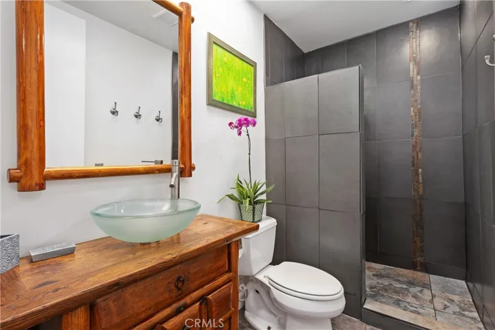 341 S Meadows, Manhattan Beach, California 90266