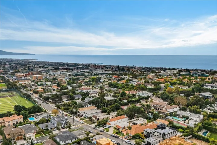 341 S Meadows, Manhattan Beach, California 90266