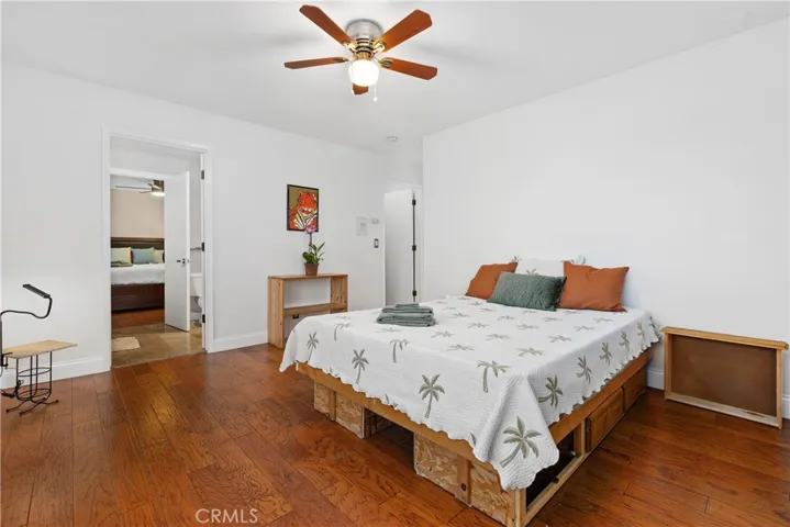 341 S Meadows, Manhattan Beach, California 90266