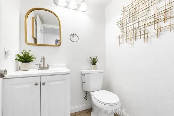 Downstairs half bath