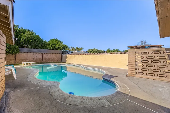 1059 W Grand Avenue, Pomona, California 91766