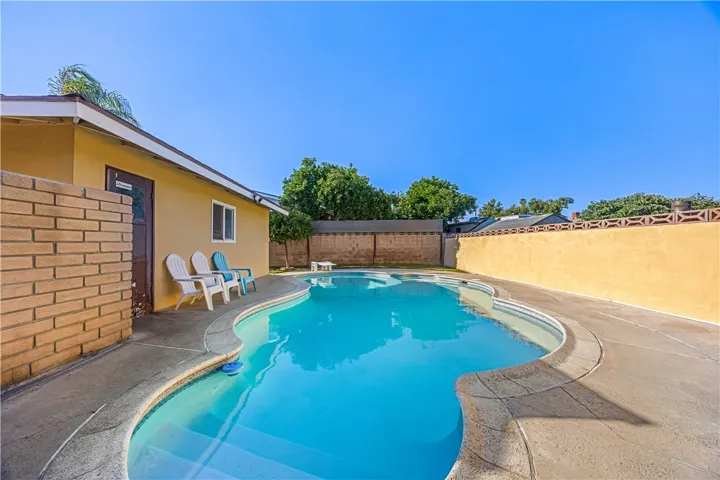 1059 W Grand Avenue, Pomona, California 91766
