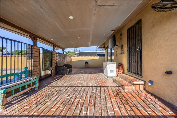 1059 W Grand Avenue, Pomona, California 91766