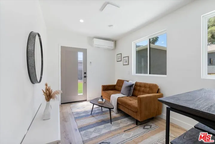 5660 Spokane Street, Los Angeles, California 90016