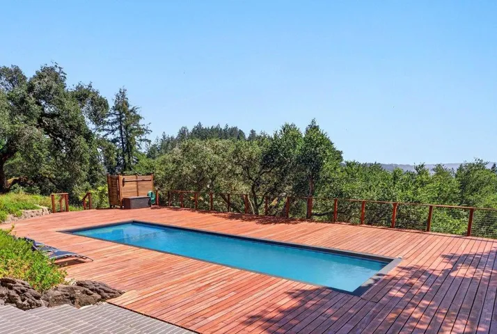 wonderful pool with electric cover