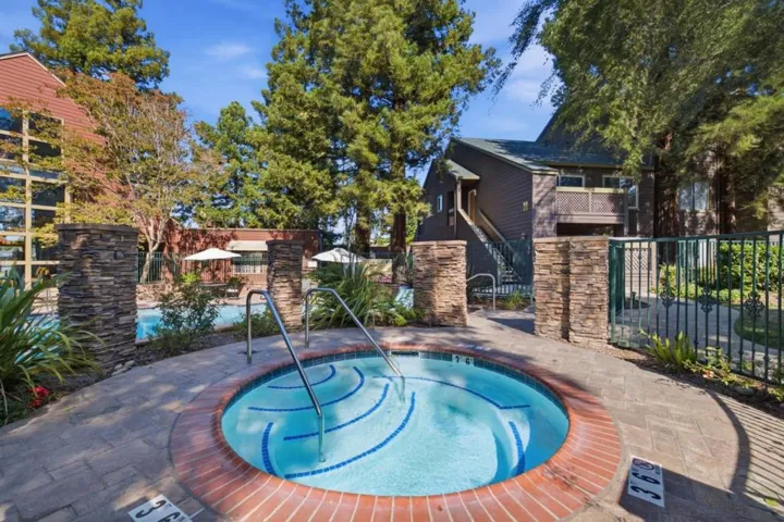 1221 Yarwood Court, San Jose, California 95128