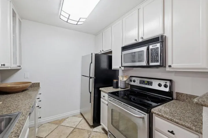 1221 Yarwood Court, San Jose, California 95128