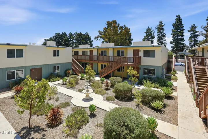 INTERIOR COURTYARD