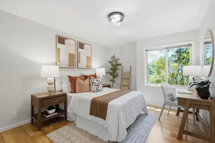 643 Vista Drive, Redwood City, California 94062