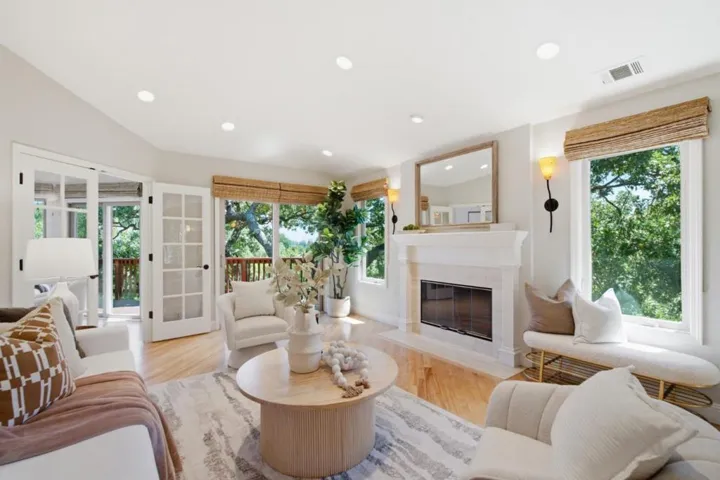 643 Vista Drive, Redwood City, California 94062