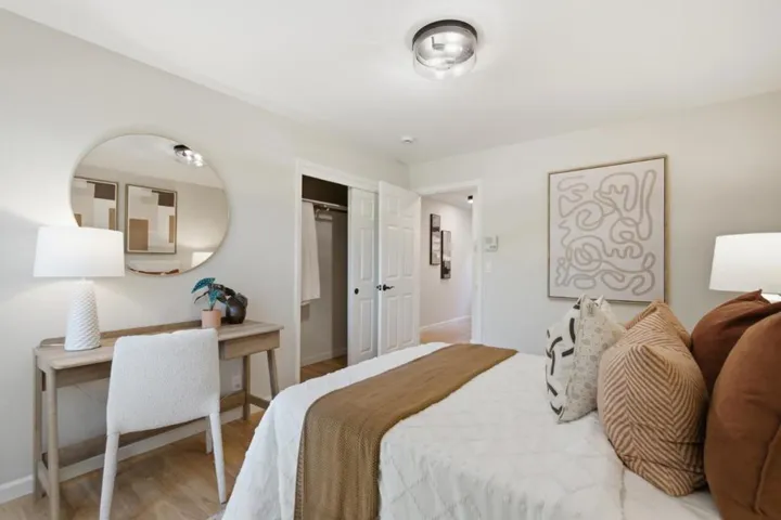 643 Vista Drive, Redwood City, California 94062