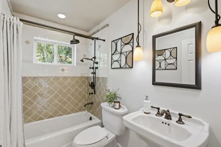 643 Vista Drive, Redwood City, California 94062