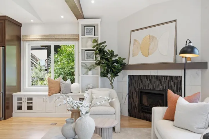 643 Vista Drive, Redwood City, California 94062