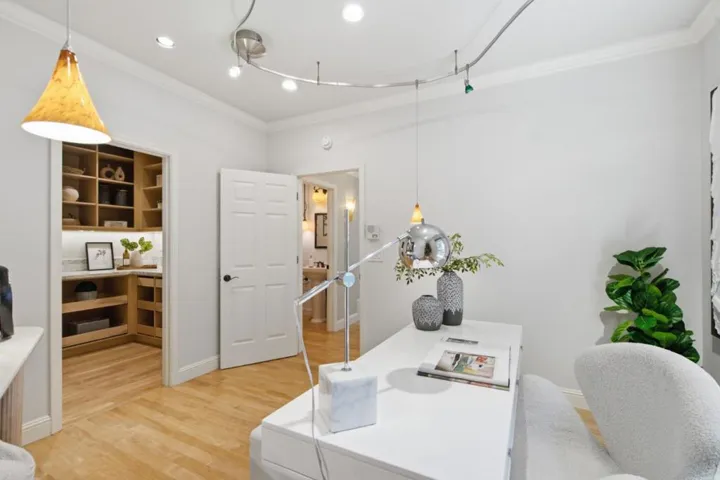 643 Vista Drive, Redwood City, California 94062