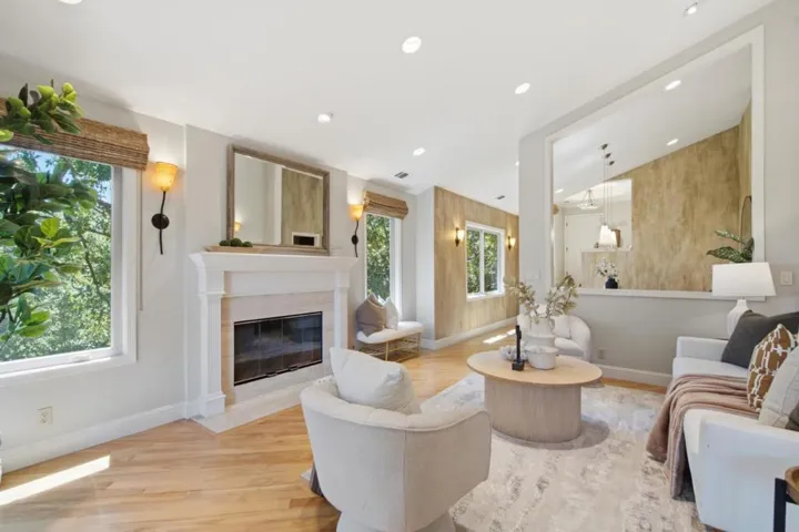 643 Vista Drive, Redwood City, California 94062