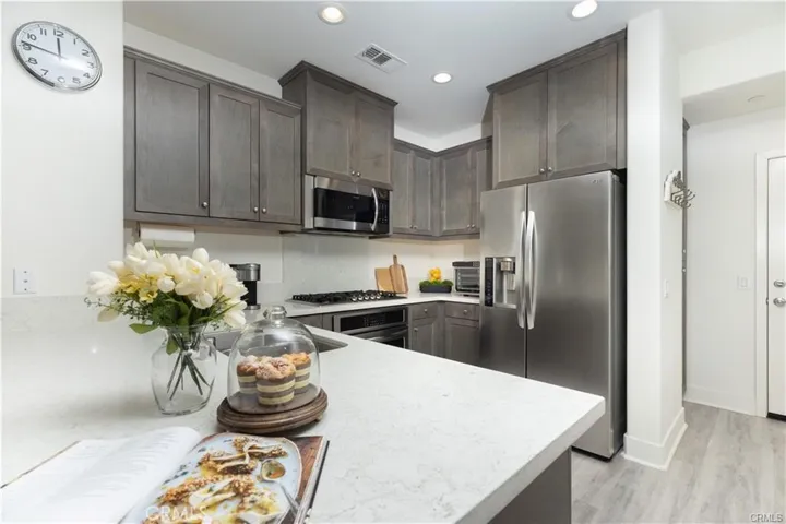 328 S Auburn Heights Lane, Anaheim Hills, California 92807