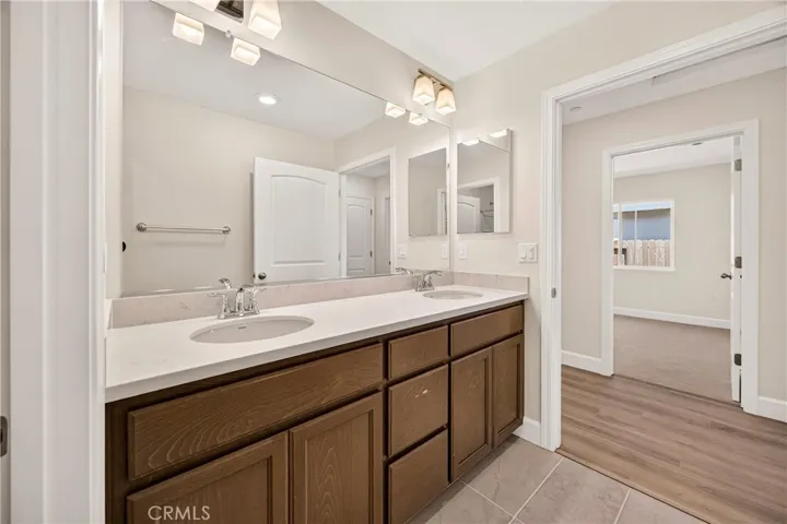 Secondary bathroom