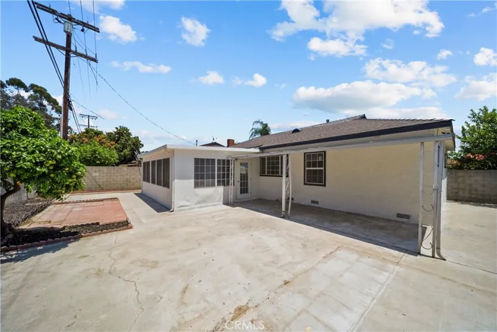 14289 Carl, Arleta, California 91331