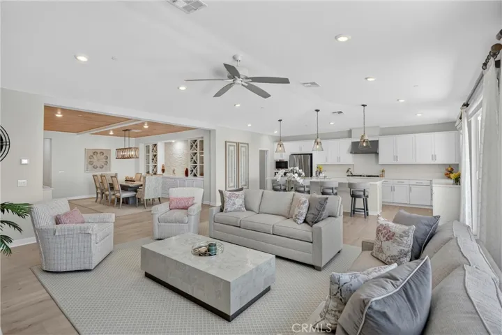 1882 Pele Way, Corona, California 92882