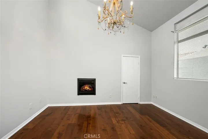 4930 Mcconnell, Los Angeles, California 90066