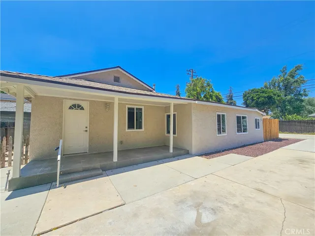 1975 5th Street, La Verne, California 91750