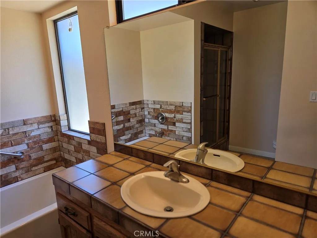 Sink with nearby tub