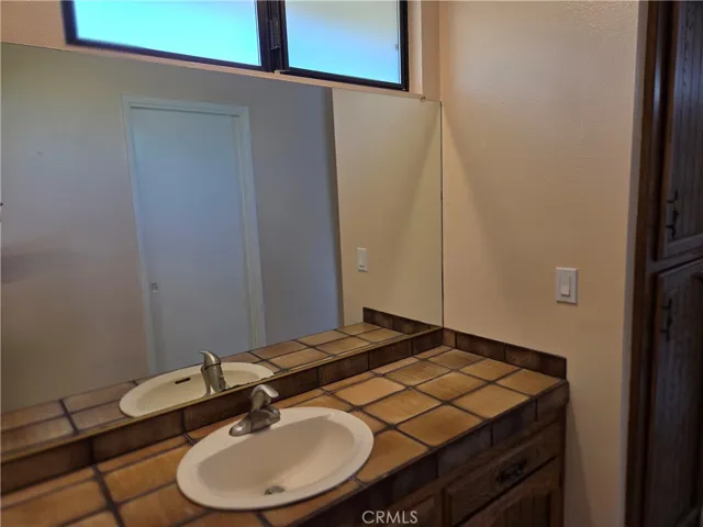Separate sink with dressing area