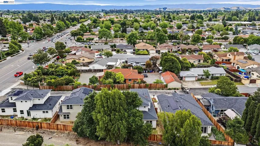 34914 Moina Shaiq Cmn, Fremont, California 94555