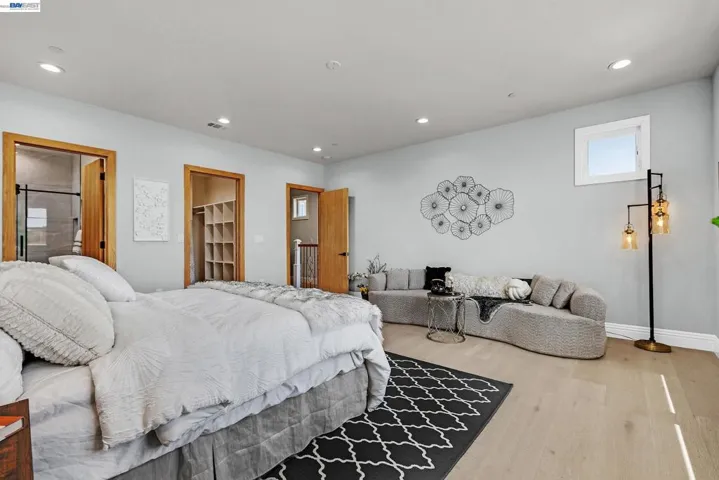 34914 Moina Shaiq Cmn, Fremont, California 94555