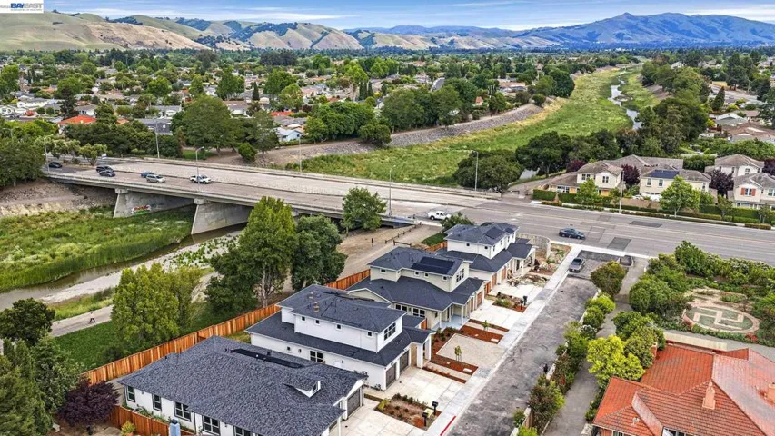 34914 Moina Shaiq Cmn, Fremont, California 94555