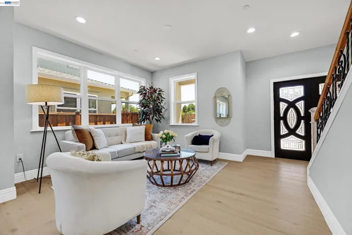 34914 Moina Shaiq Cmn, Fremont, California 94555
