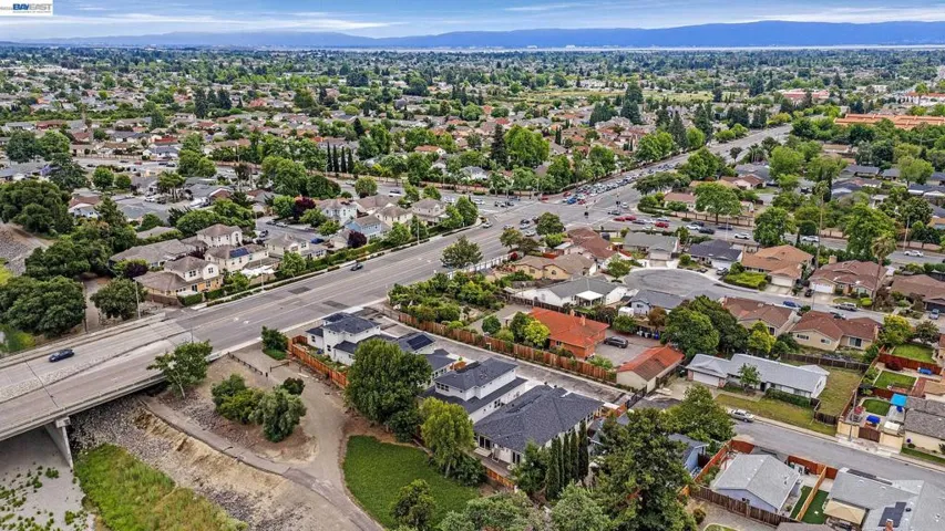 34914 Moina Shaiq Cmn, Fremont, California 94555