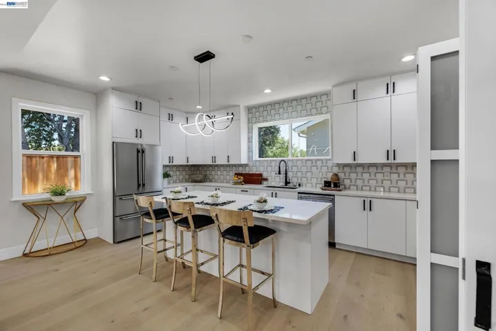 34914 Moina Shaiq Cmn, Fremont, California 94555