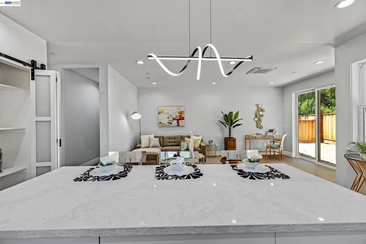 34914 Moina Shaiq Cmn, Fremont, California 94555