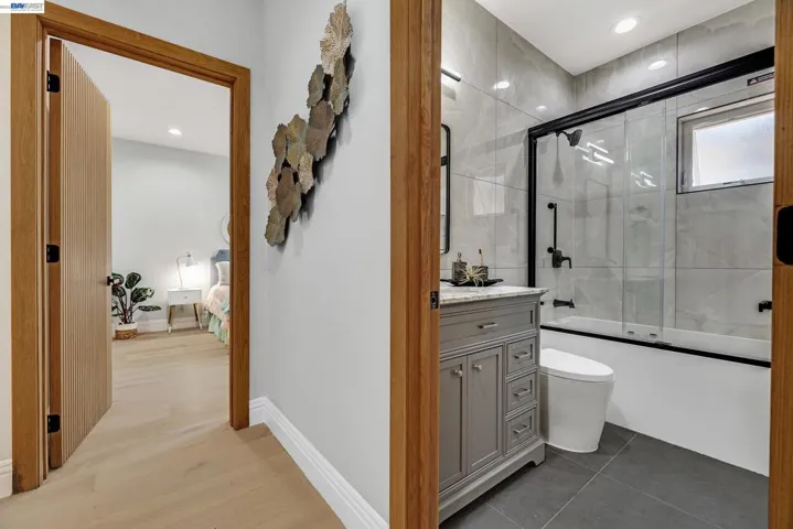 34914 Moina Shaiq Cmn, Fremont, California 94555
