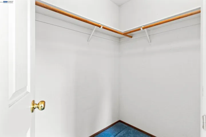 104 Bridgeview Ct, Crockett, California 94525