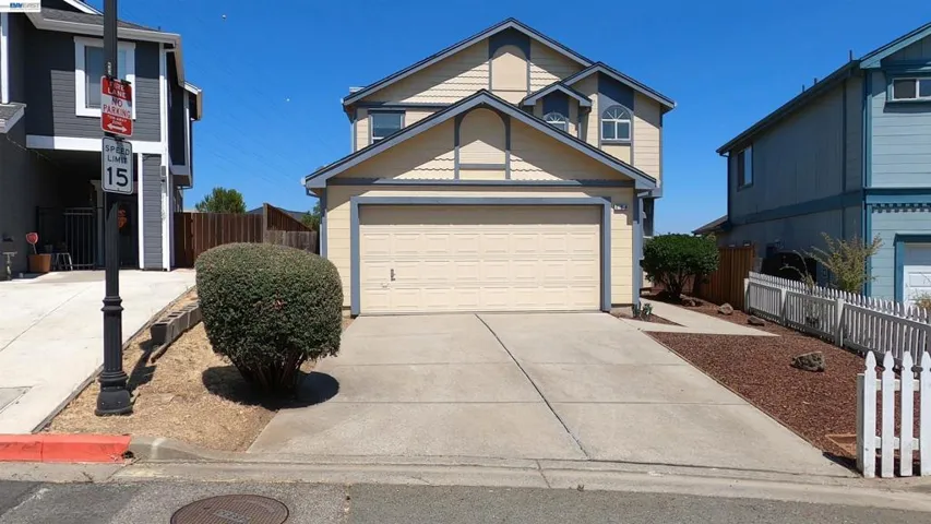104 Bridgeview Ct, Crockett, California 94525