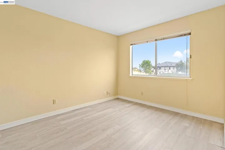 104 Bridgeview Ct, Crockett, California 94525