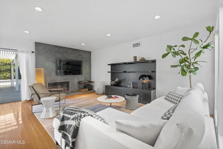 fam room 1