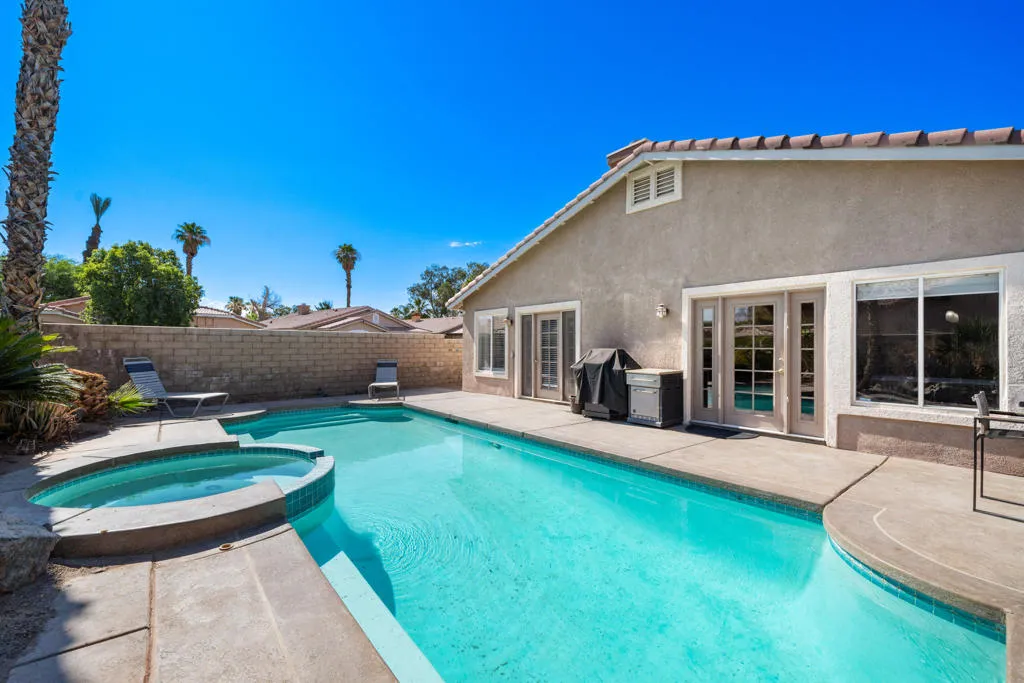 Pool, Spa and BBQ Area
